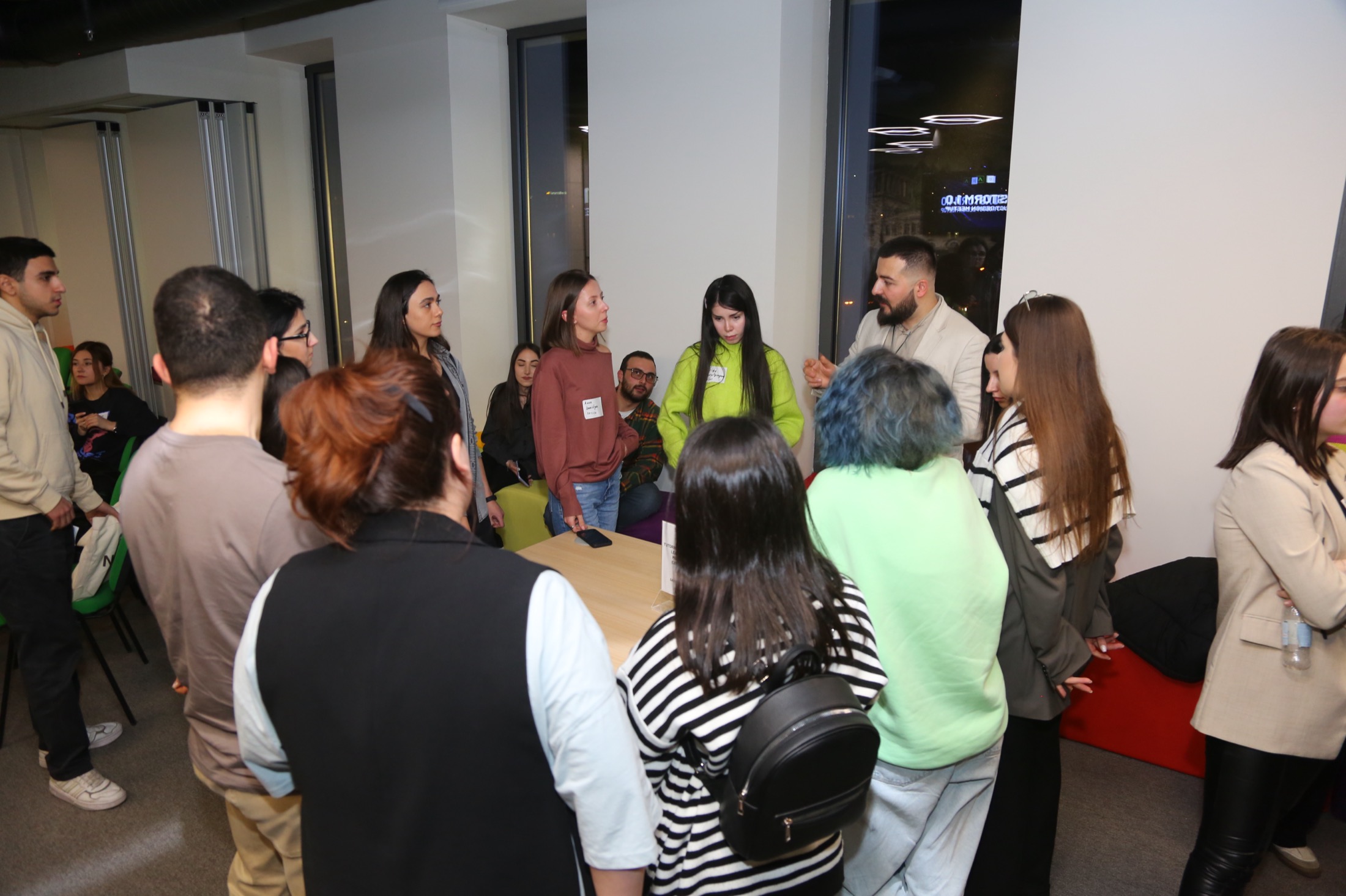 UX Storm / founder format: The talk I gave: mentorship and knowledge sharing