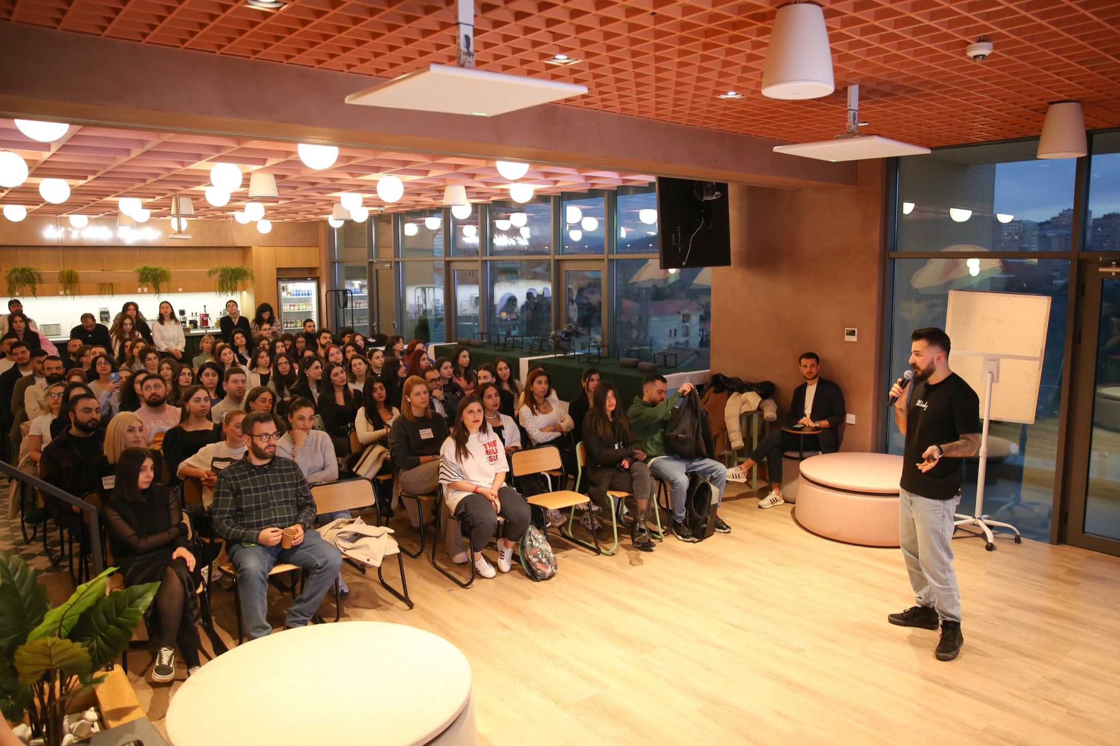 UX Storm 1.1 / speaker event moment 1